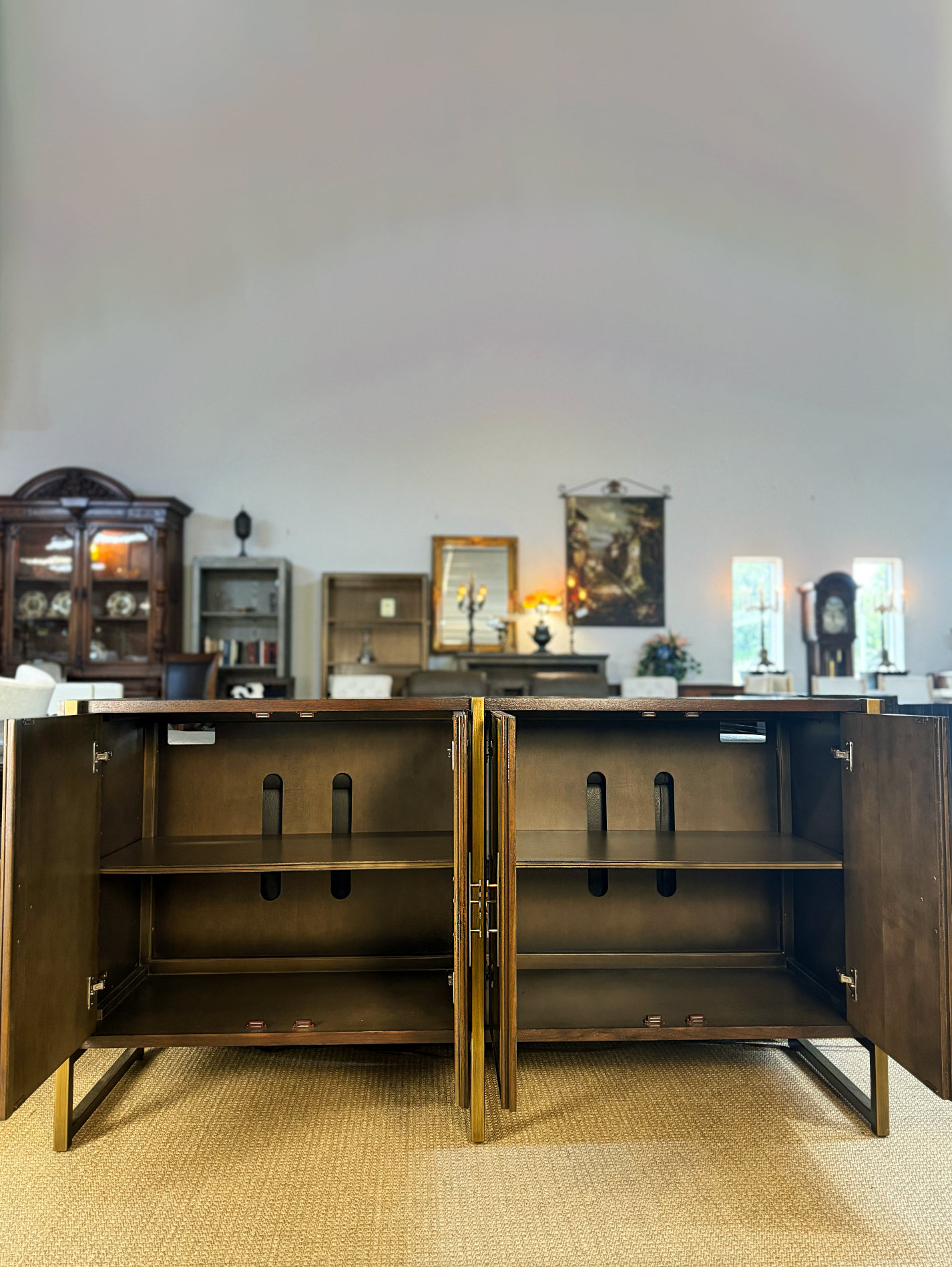 Hooker Furniture Melange Classic Credenza – Showroom Sample